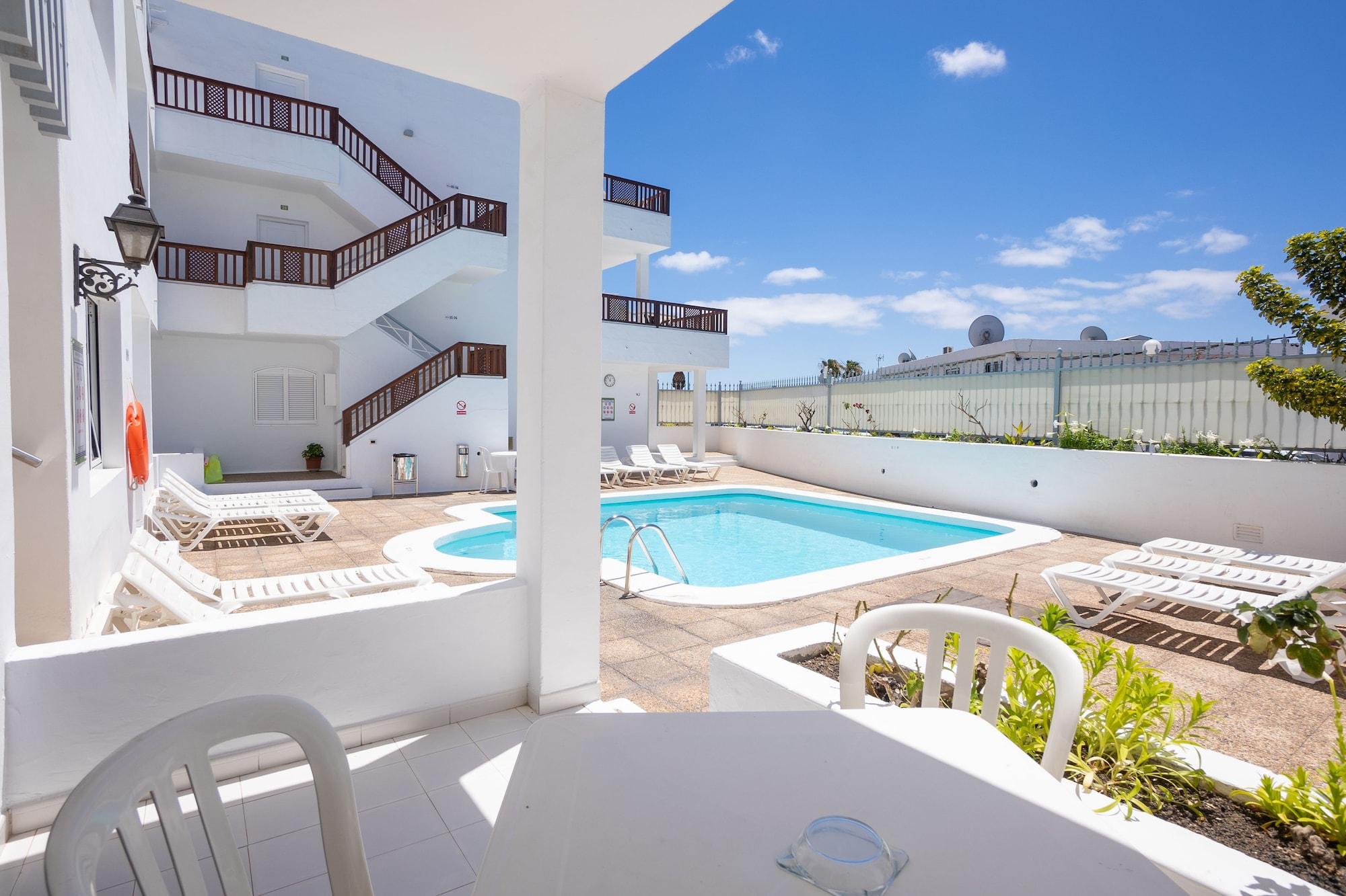 Vista Mar Apartamentos (Adults Only) Puerto del Carmen  Exterior photo