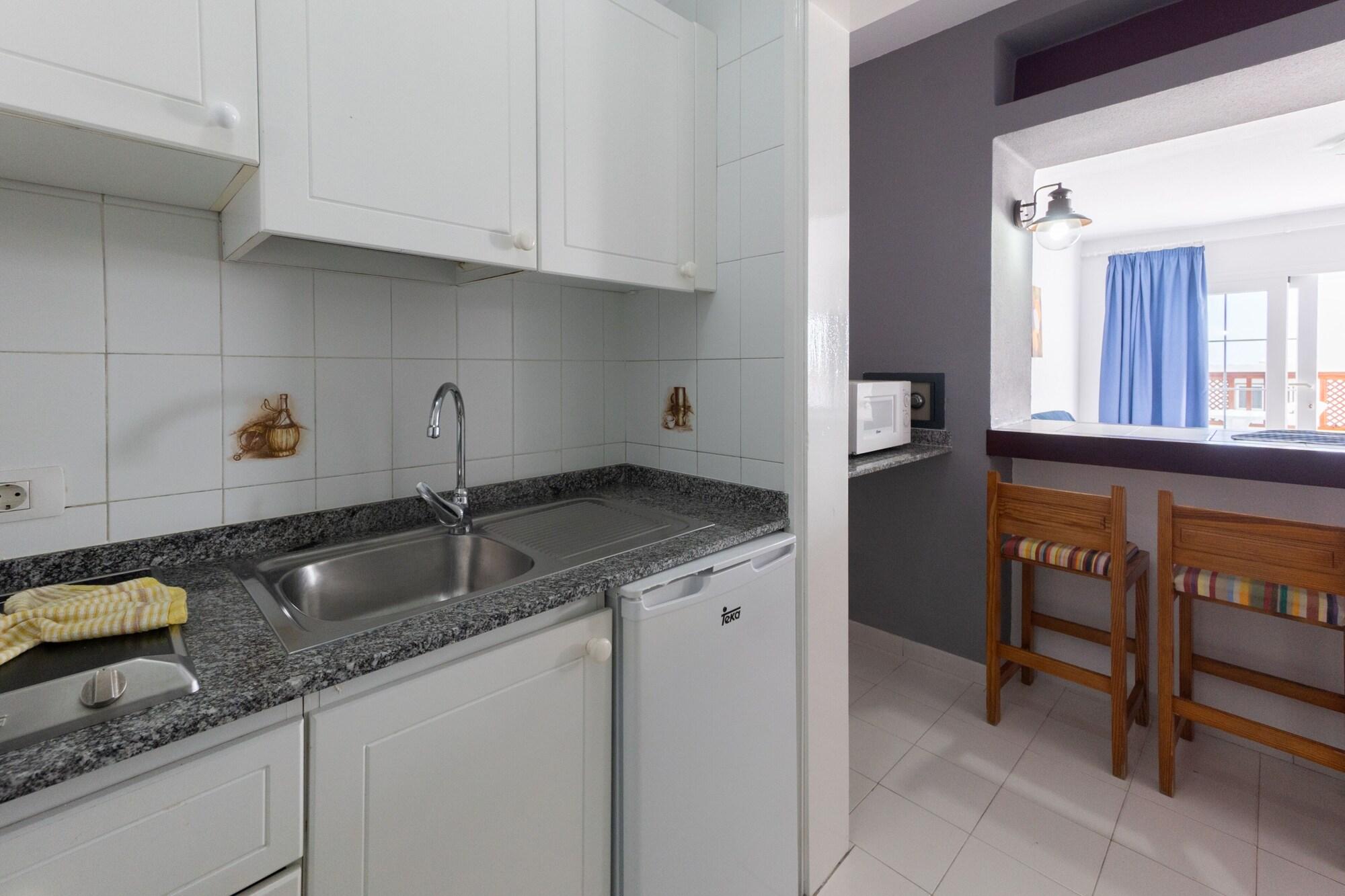 Vista Mar Apartamentos (Adults Only) Puerto del Carmen  Exterior photo