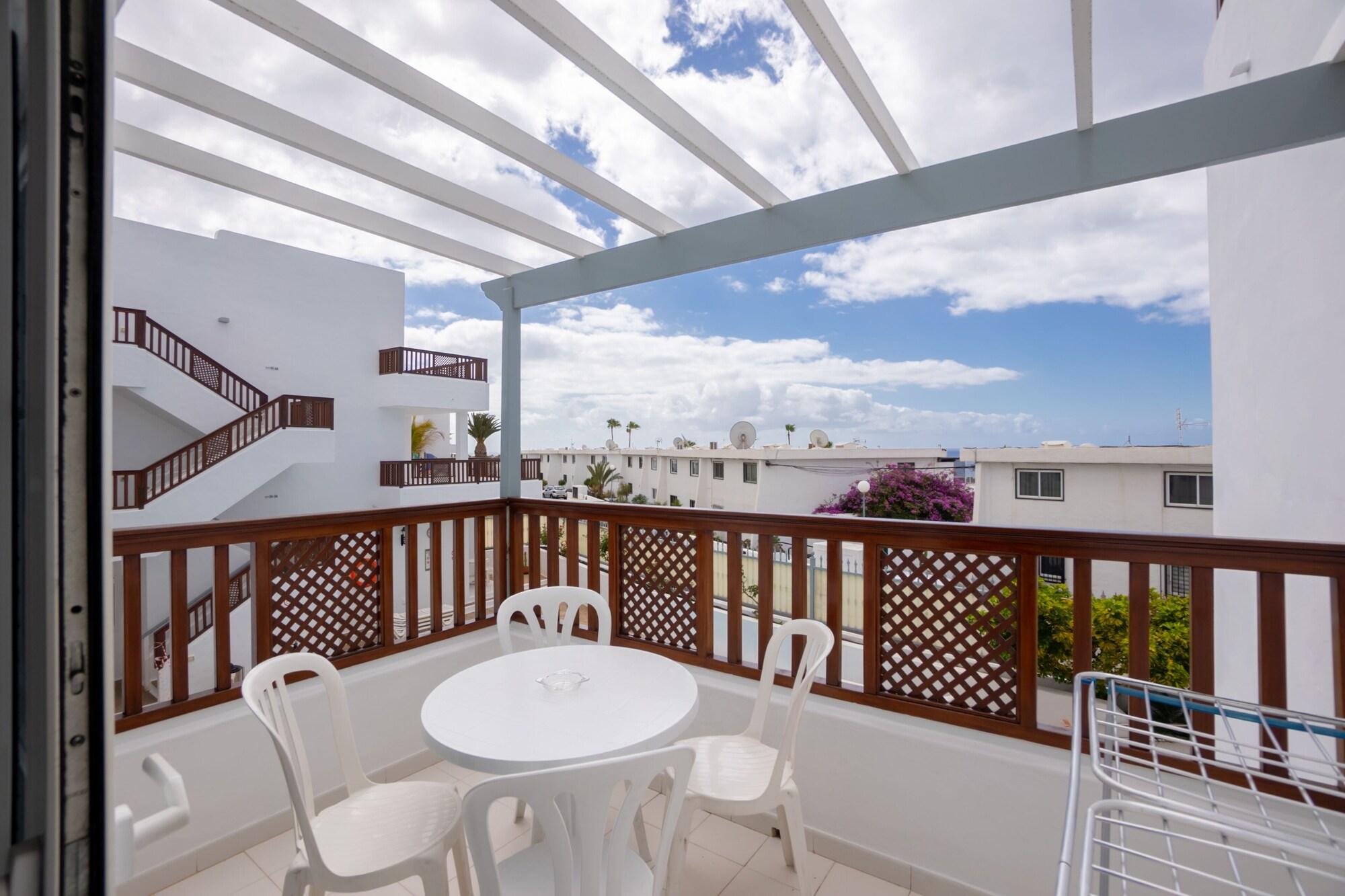 Vista Mar Apartamentos (Adults Only) Puerto del Carmen  Exterior photo